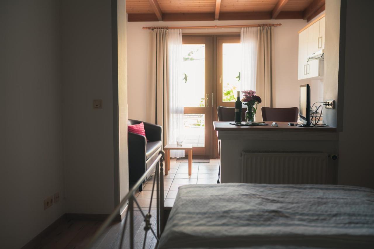 Urlaubsweingut Zecherhof Neef Экстерьер фото