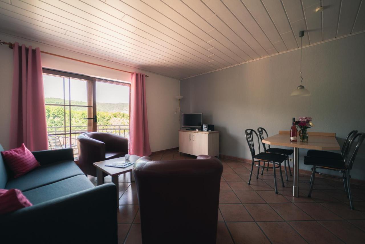 Urlaubsweingut Zecherhof Neef Экстерьер фото